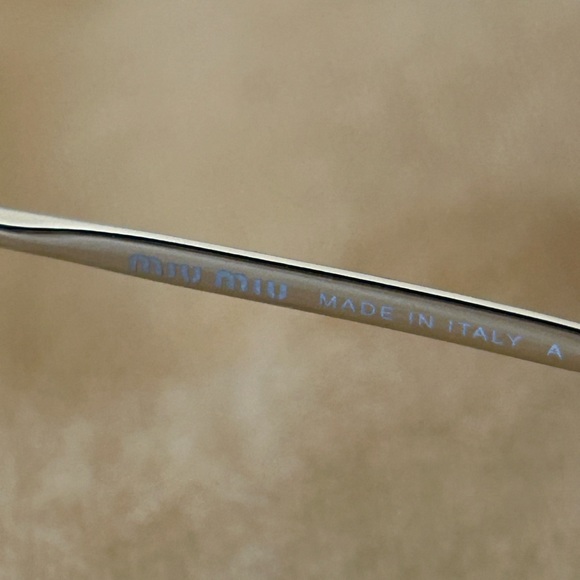 MIU MIU Sunglasses - Picture 6 of 10